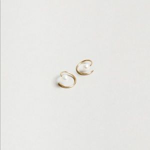 Wolf Circus White Pearl Swirl Studs in Gold